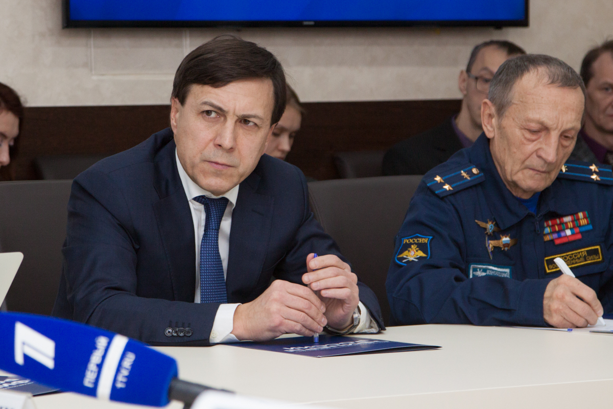 Адвокат Янис Юкша. Прямая линия с Виктором Бутом