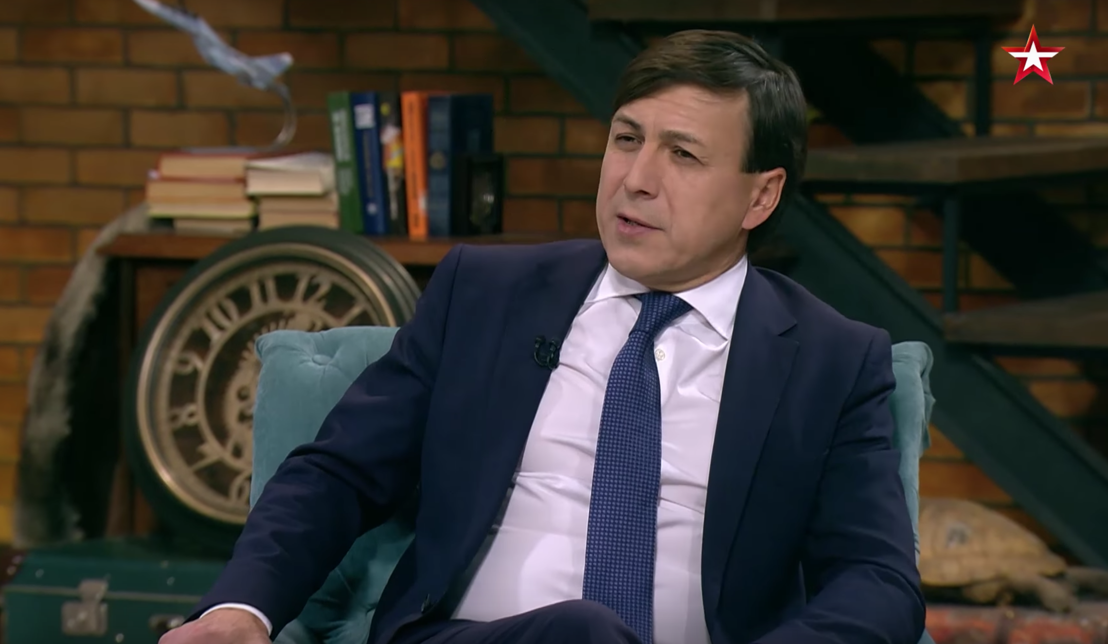 Янис Юкша на телеканале «Звезда»